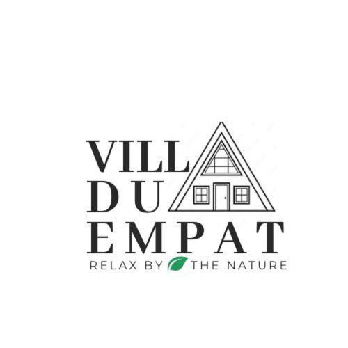 Duaempat Villa